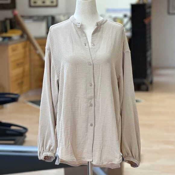 Max Studio Cream Top NWT Medium (Oversize Fit) - Picture 1 of 9